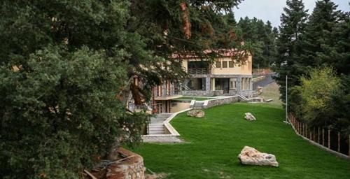 Natura Hotel Витина Екстериор снимка